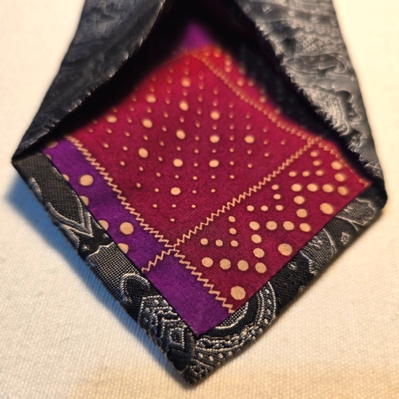 Paul Smith Silk Tie - Picture 5 of 5